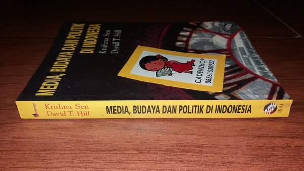 Menjembatani Politik dan Budaya