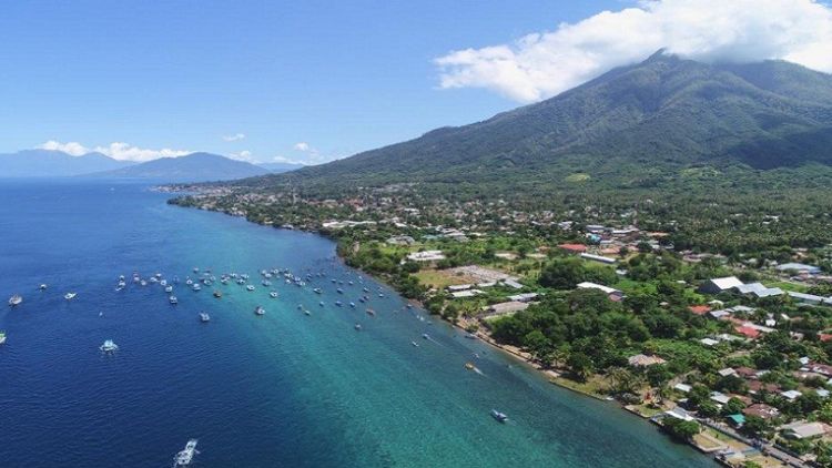 Bukan Sekedar Sastrawan (Membincangkan Lebih Lanjut ‘Sastra NTT Tak Pernah Mati’)