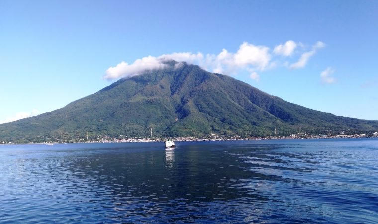 Kisah Asal-Usul dan Makhluk-Makhluk Gaib dalam Kepercayaan Masyarakat Lamaholot – Flores Timur