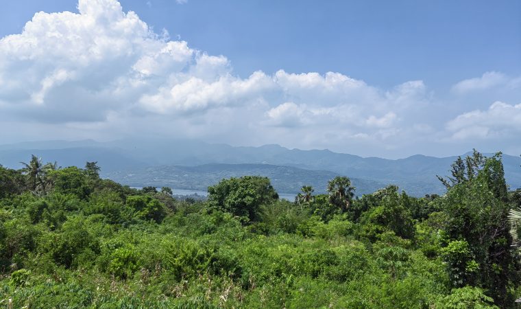 Kelas Menengah Pusat dan Daerah