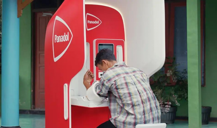 Diskusi “Aku Mengenangmu dengan Pening yang Butuh Panadol” oleh Sahabat Seni Nusantara